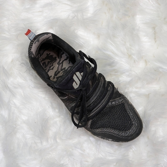 Reebok JJ Watt 3 Valor Edition Men's Black and Grey Reebok Sneakers Size 8 - Picture 3 of 8